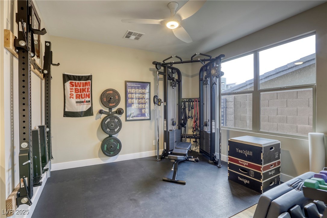 6570 Aurora View Street Property Photo 16