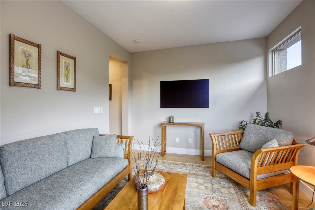 6570 Aurora View Street Property Photo 20