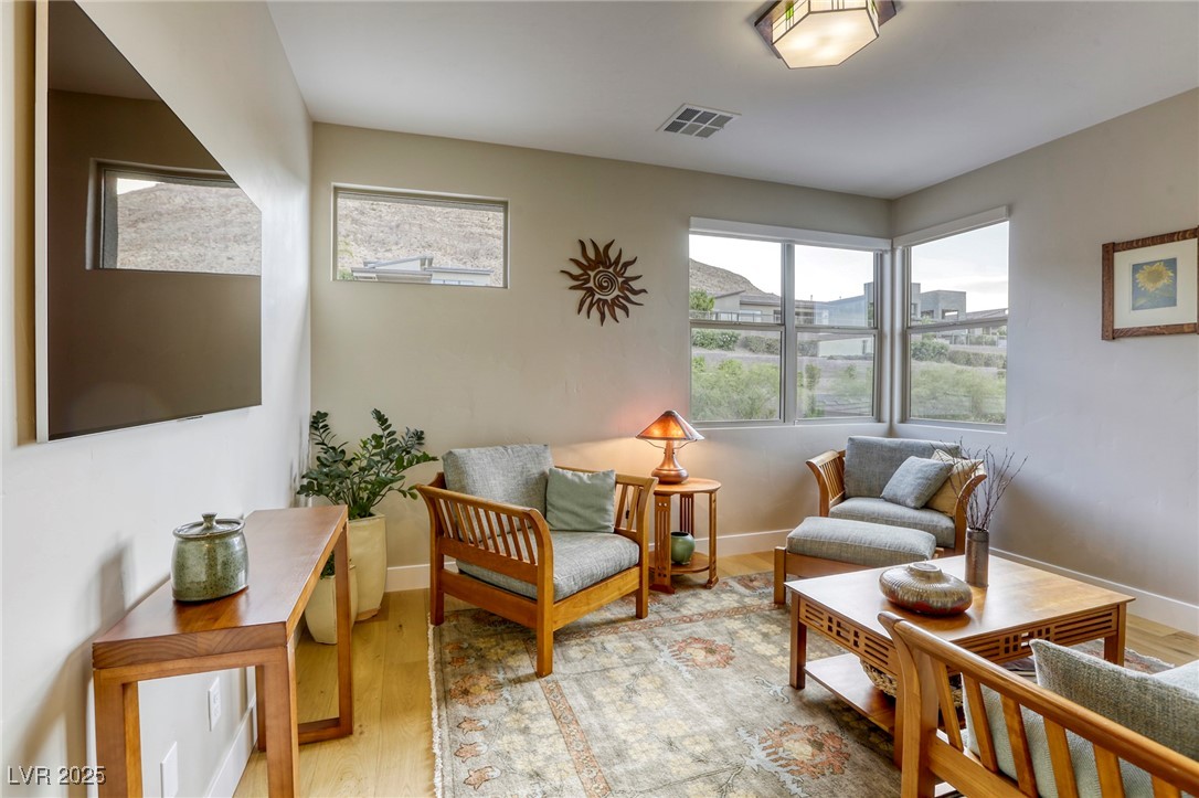 6570 Aurora View Street Property Photo 21