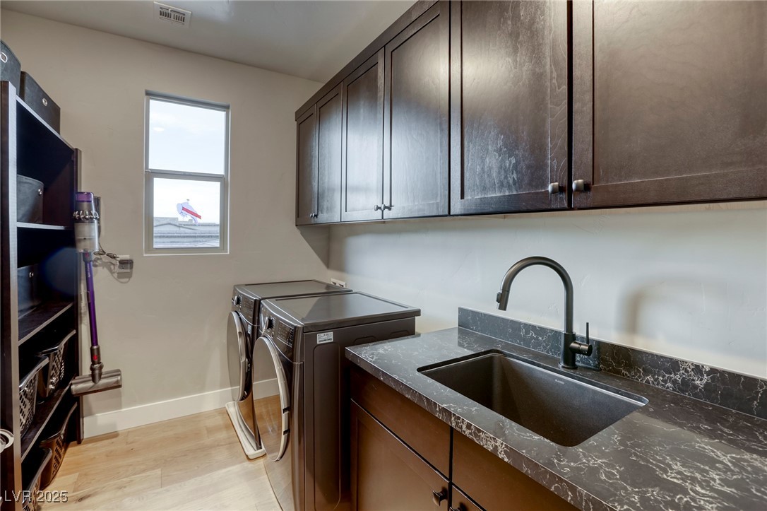 6570 Aurora View Street Property Photo 22