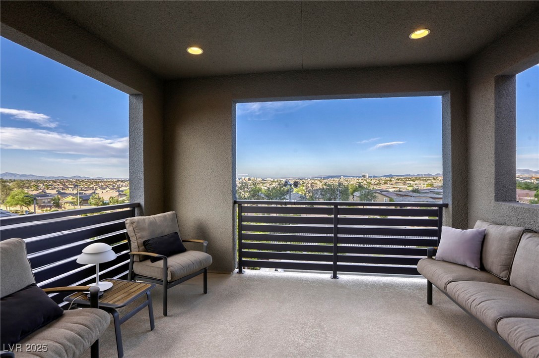 6570 Aurora View Street Property Photo 23