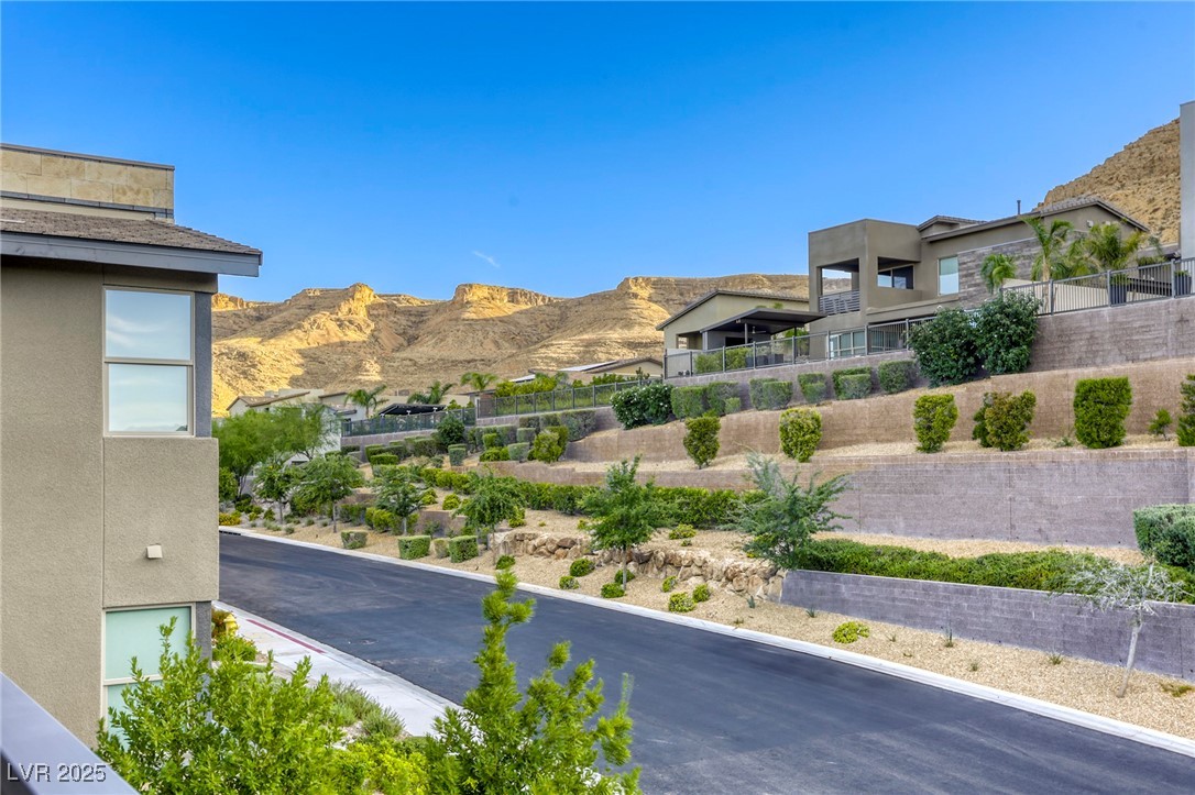 6570 Aurora View Street Property Photo 27