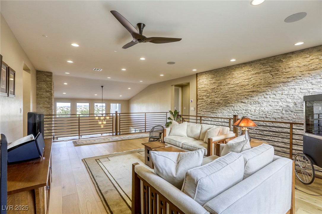 6570 Aurora View Street Property Photo 45