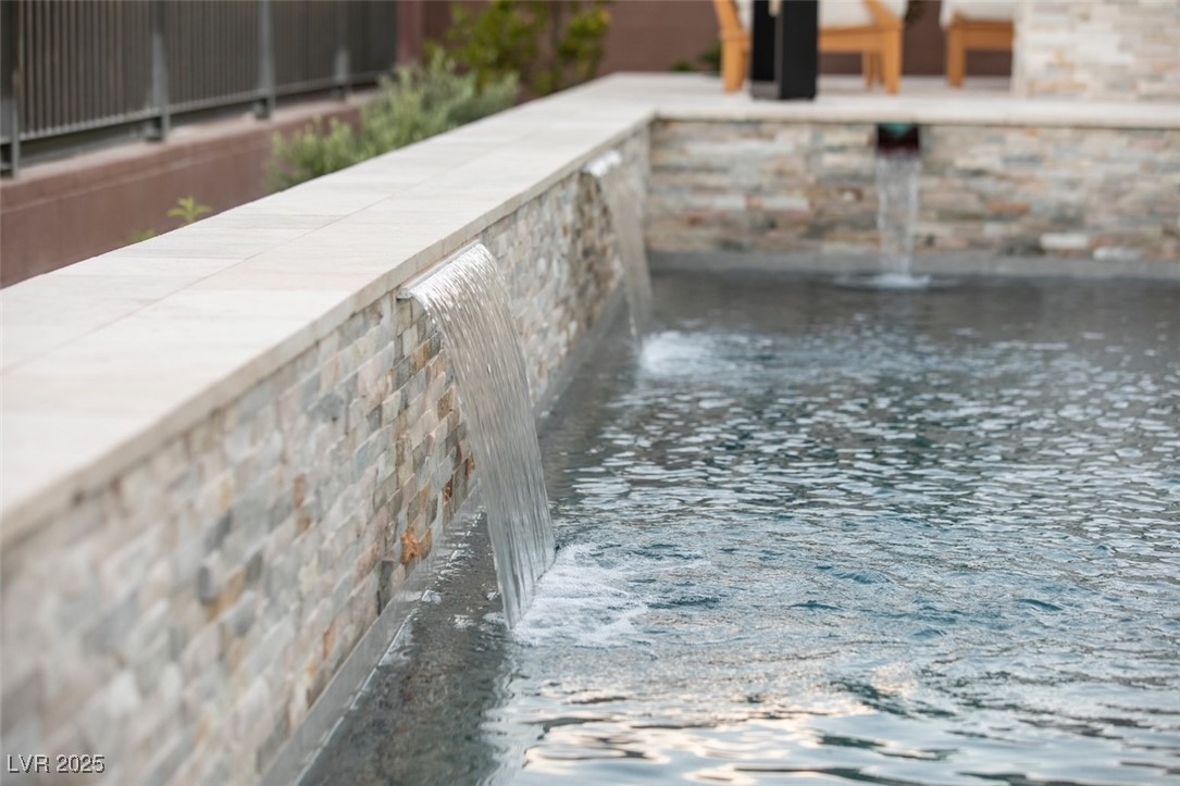 6570 Aurora View Street Property Photo 56