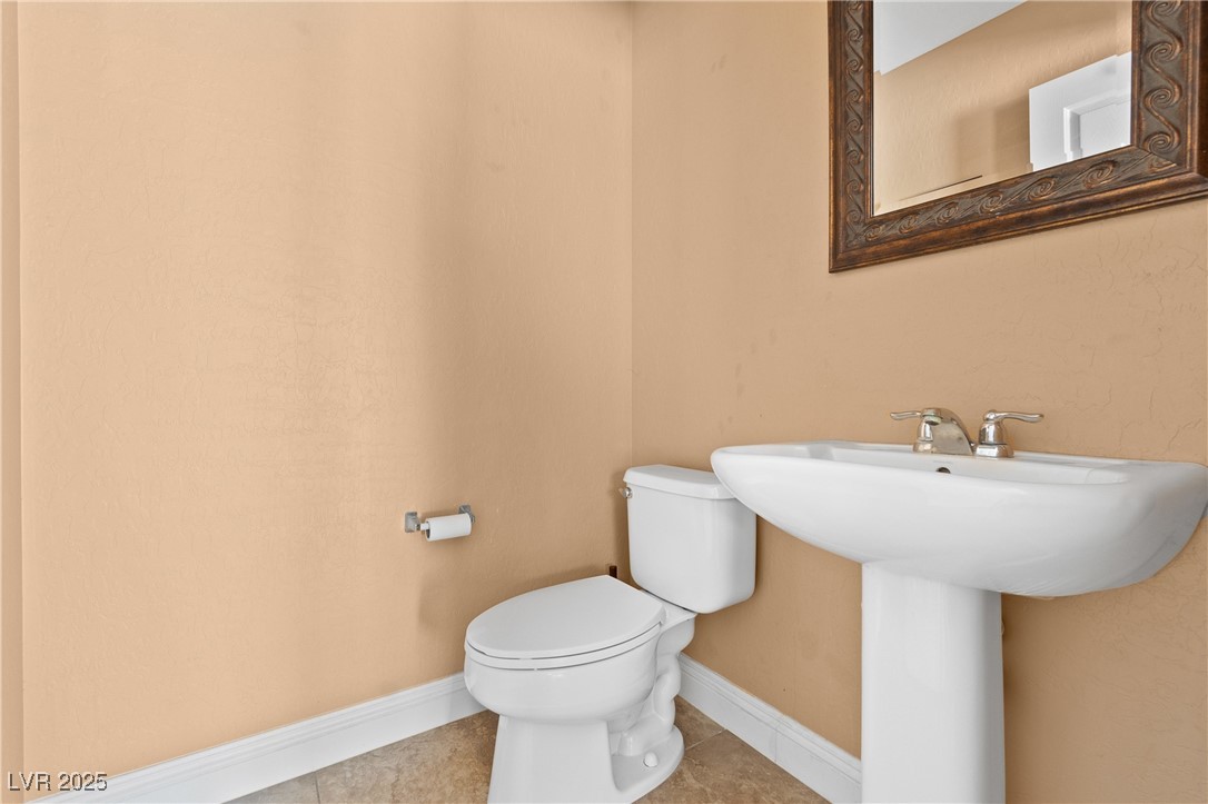 9175 Titan Hill Court Property Photo 13