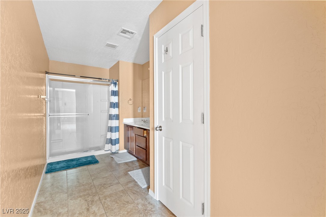 9175 Titan Hill Court Property Photo 17
