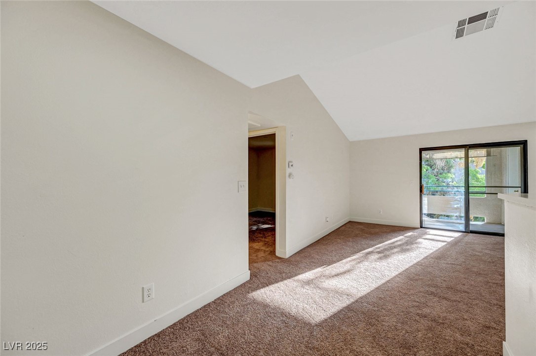 5161 Lindell Road 206 Property Photo 13