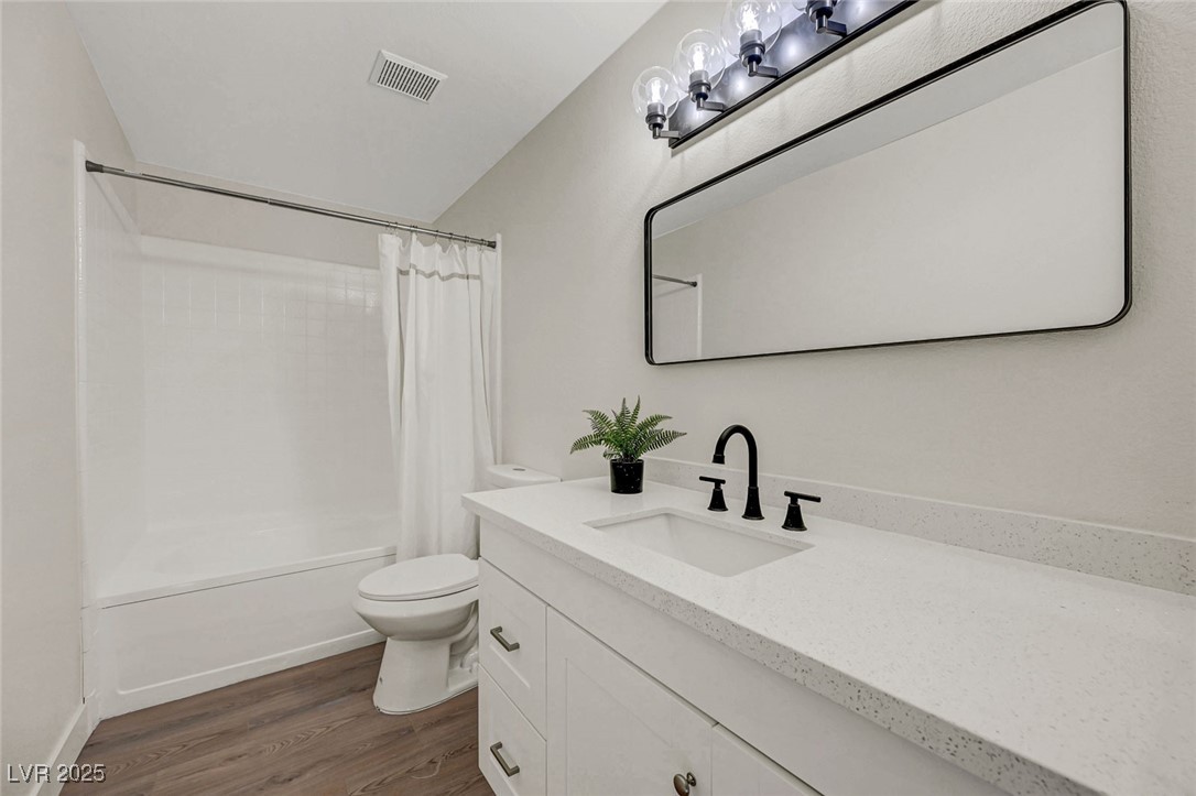 5161 Lindell Road 206 Property Photo 33