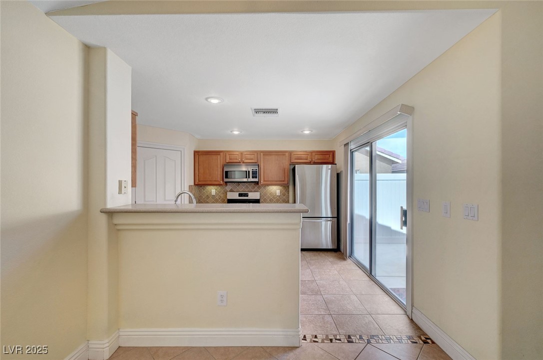 4841 Raw Umber Court Property Photo 12