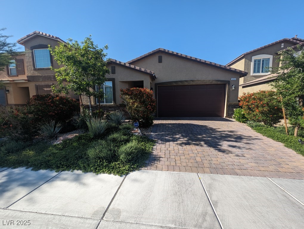 4344 Browns Creek Avenue Property Photo 1