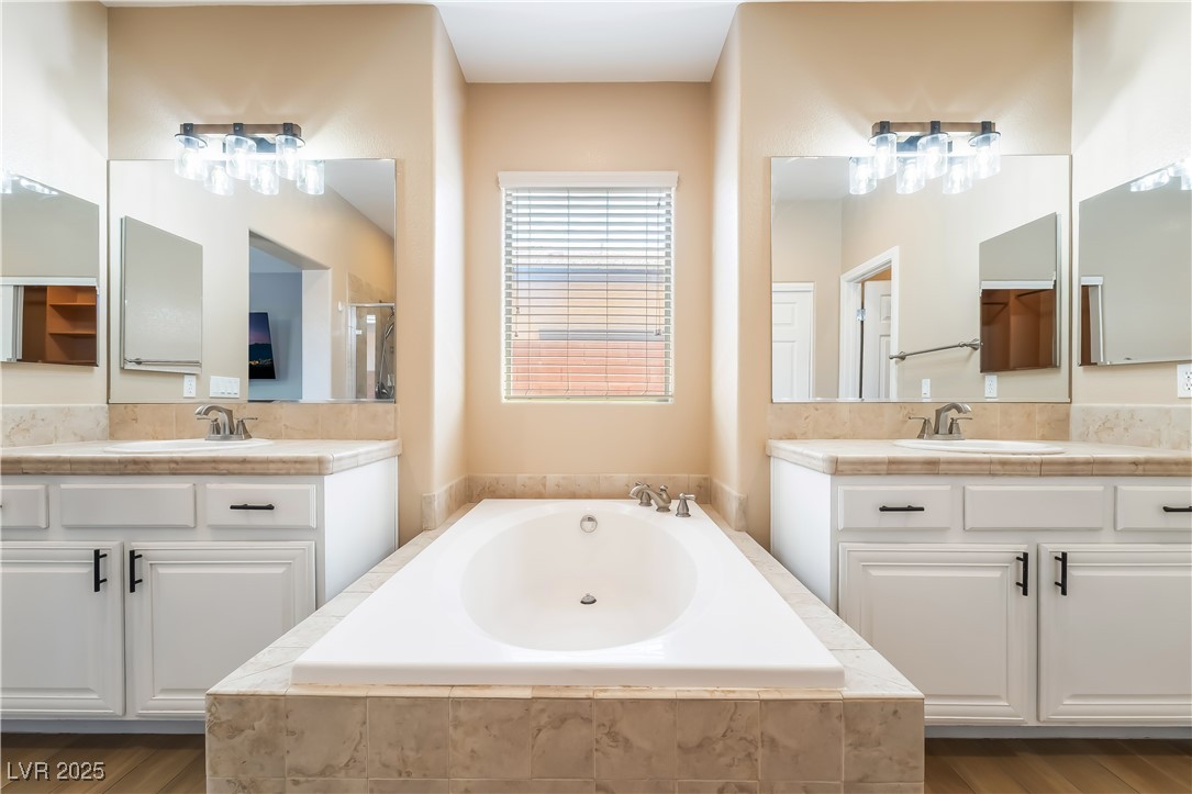 5568 Table Top Lane Property Photo 28