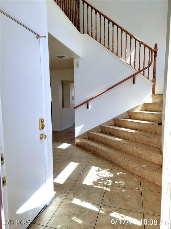 9162 Green Frost Drive Property Photo 2