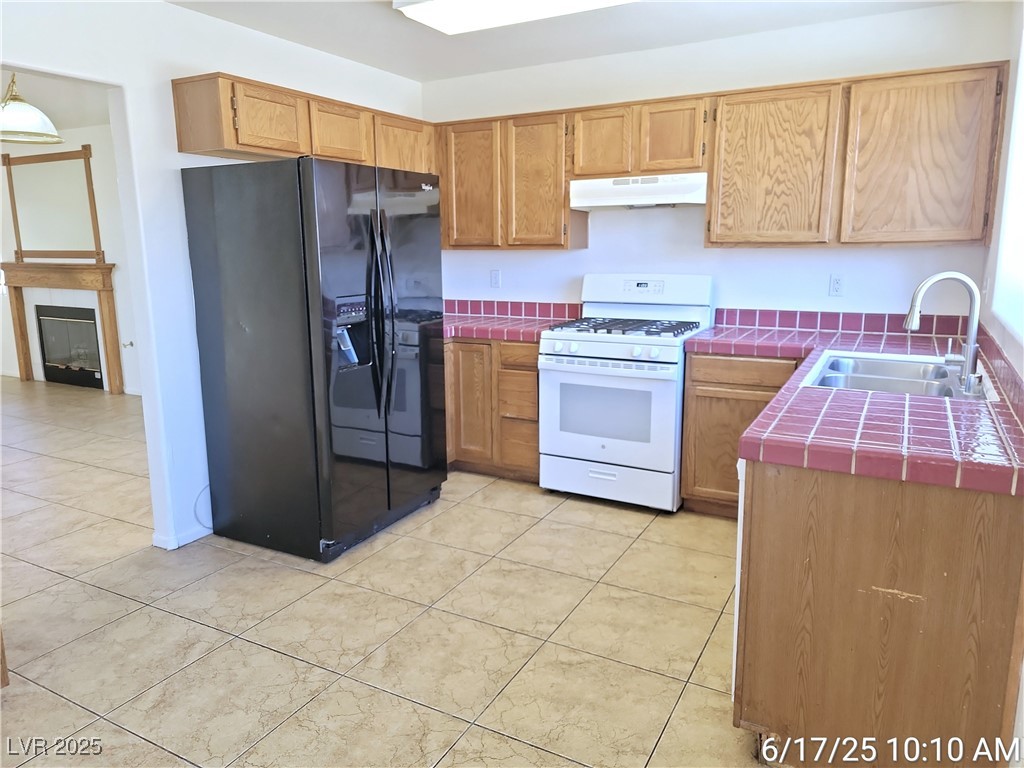 9162 Green Frost Drive Property Photo 8