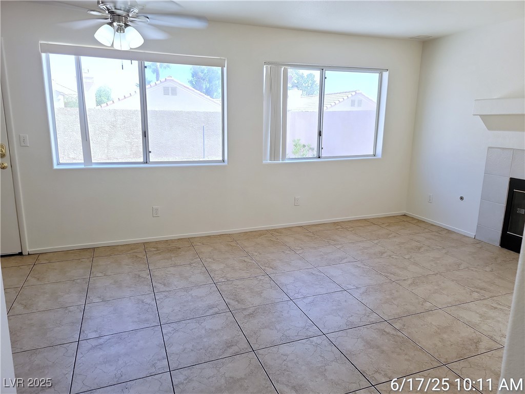 9162 Green Frost Drive Property Photo 11