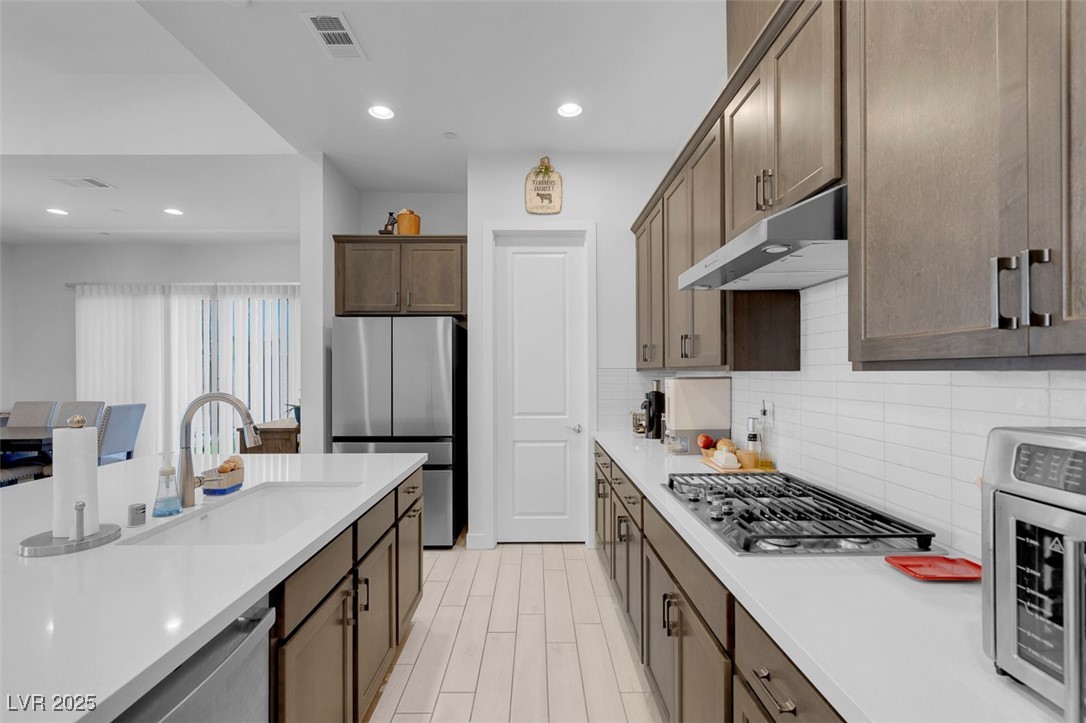 369 Old Erie Place Property Photo 15