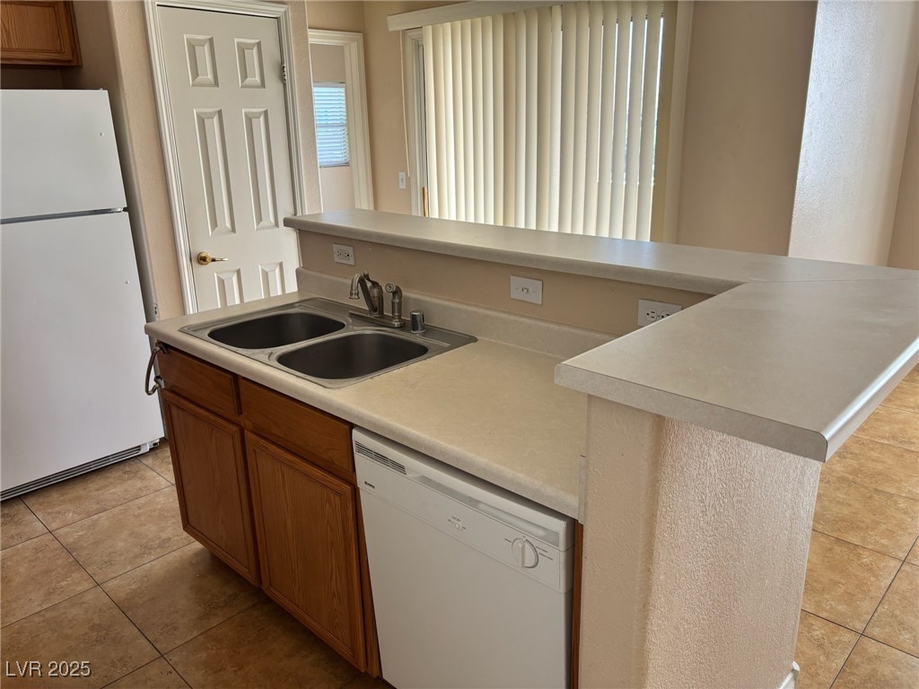 9303 Gilcrease Avenue 1034 Property Photo 6