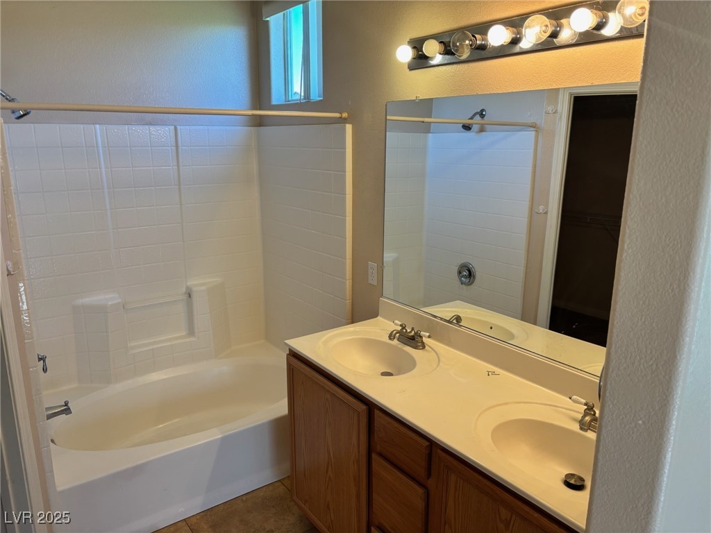 9303 Gilcrease Avenue 1034 Property Photo 9
