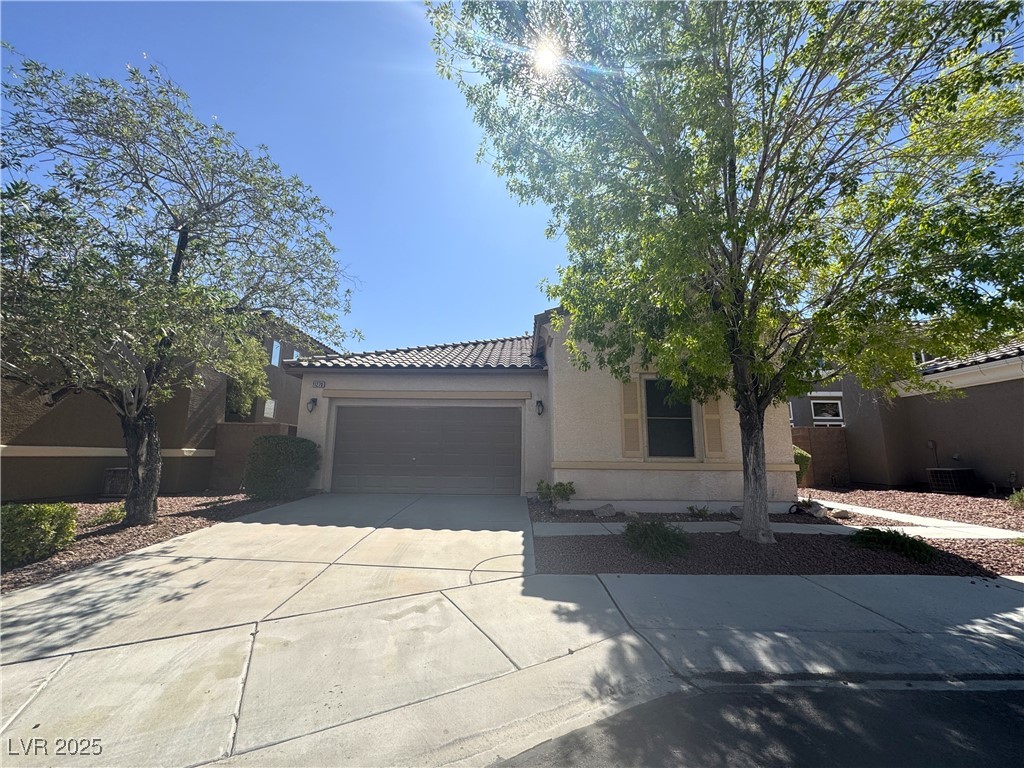 11270 Tenza Court Property Photo 2