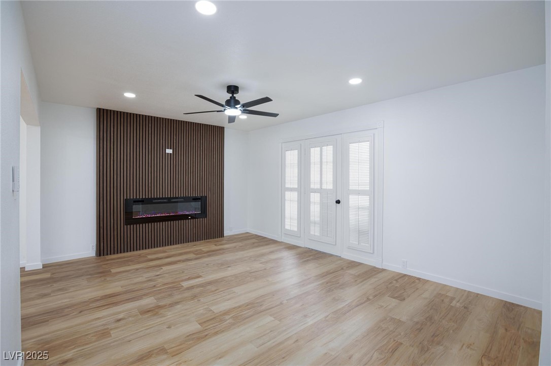 572 Tam O Shanter Property Photo 14