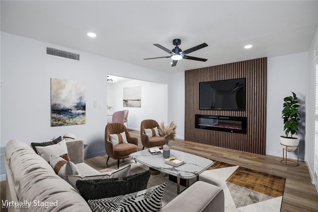 572 Tam O Shanter Property Photo 15