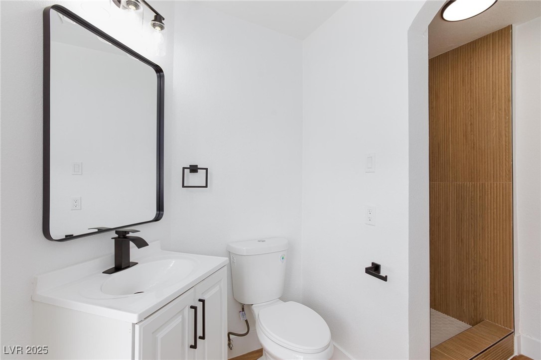 572 Tam O Shanter Property Photo 45