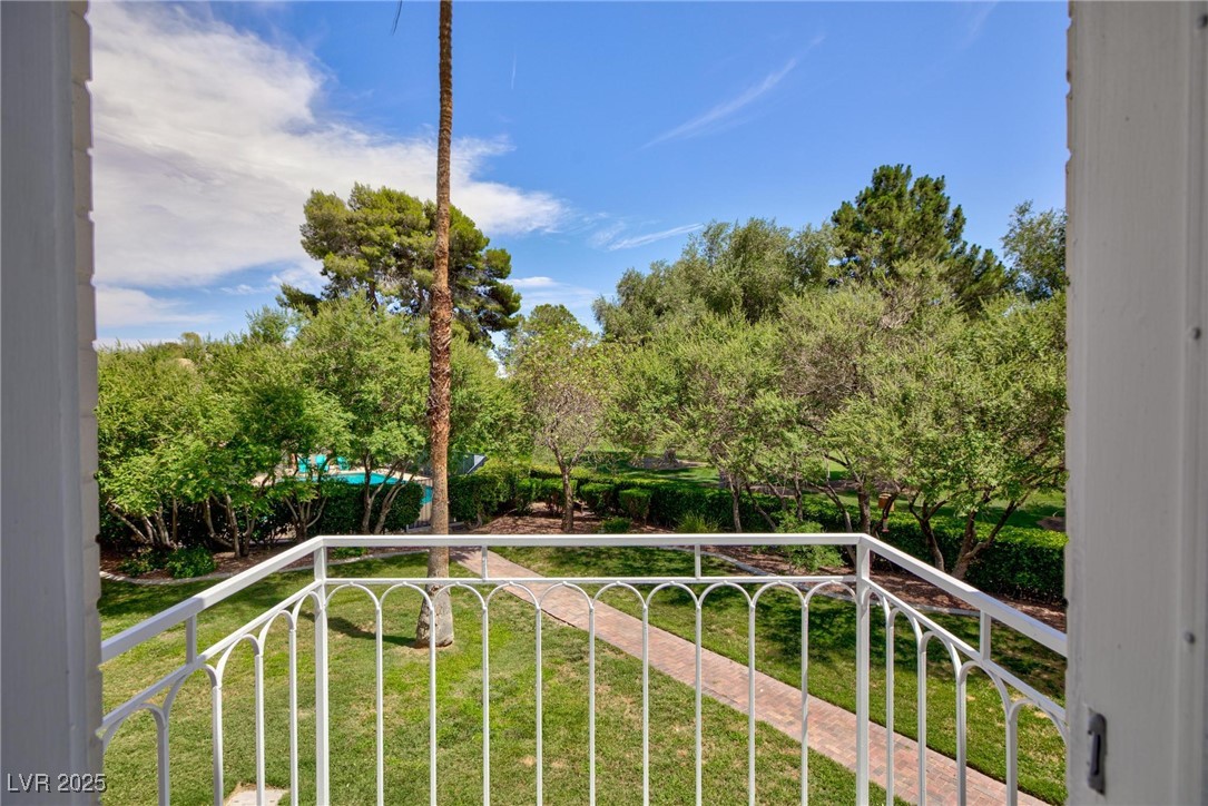 572 Tam O Shanter Property Photo 46