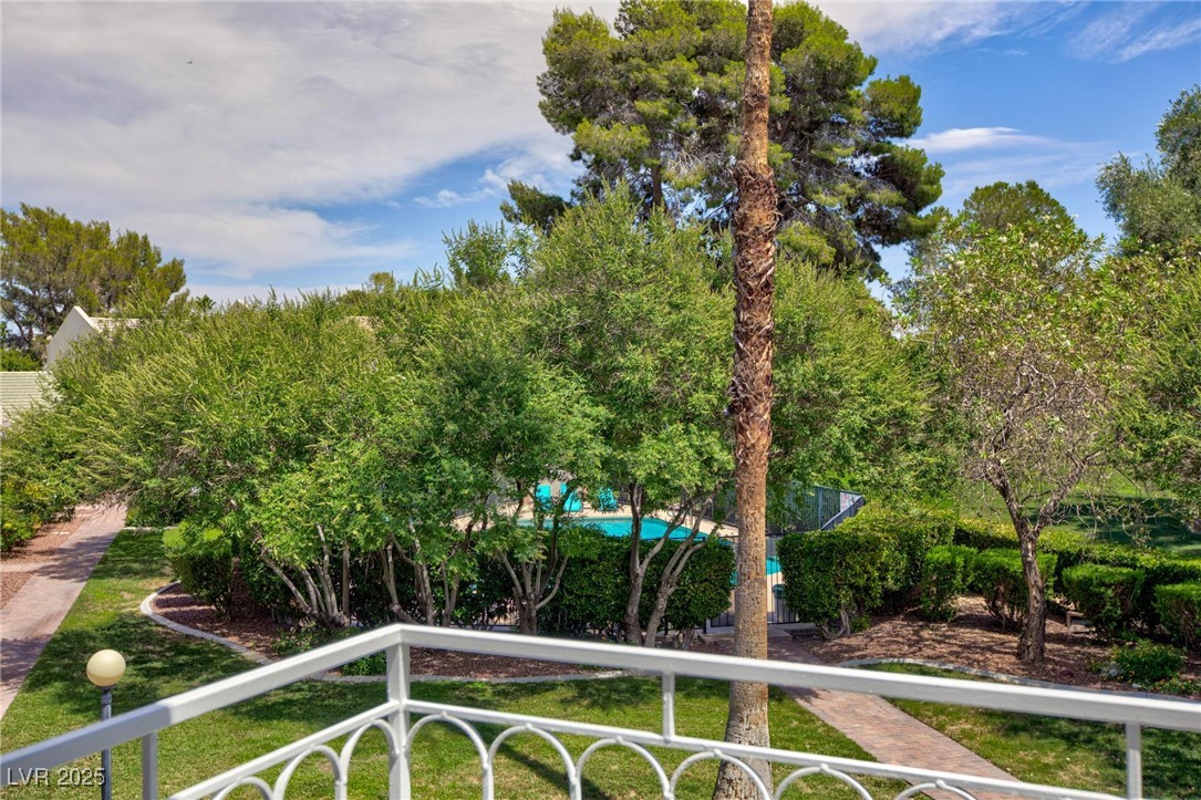 572 Tam O Shanter Property Photo 48