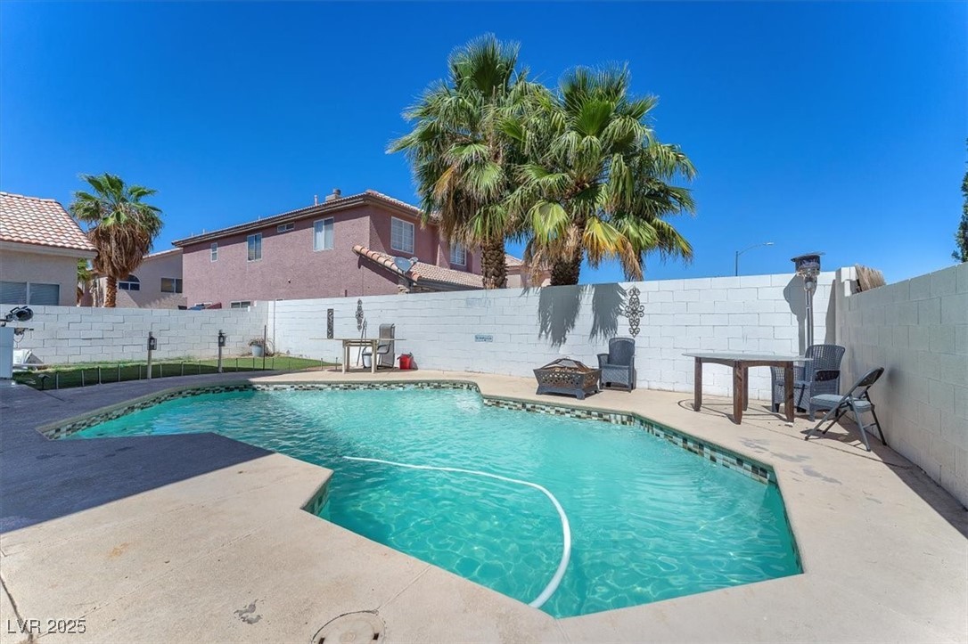 5612 Royal Castle Lane Property Photo 25