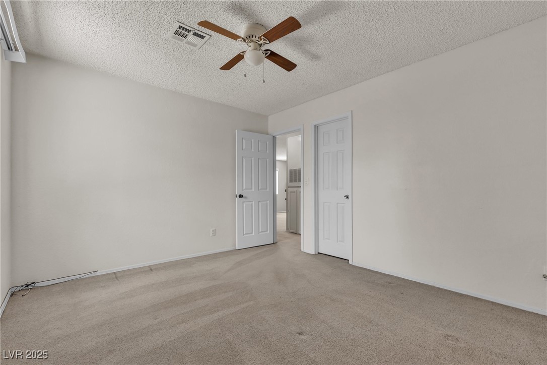 2124 Willowbury Drive D Property Photo 16