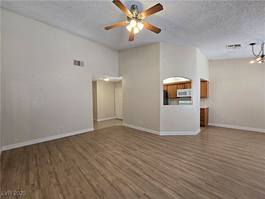 761 Butternut Court Property Photo 5
