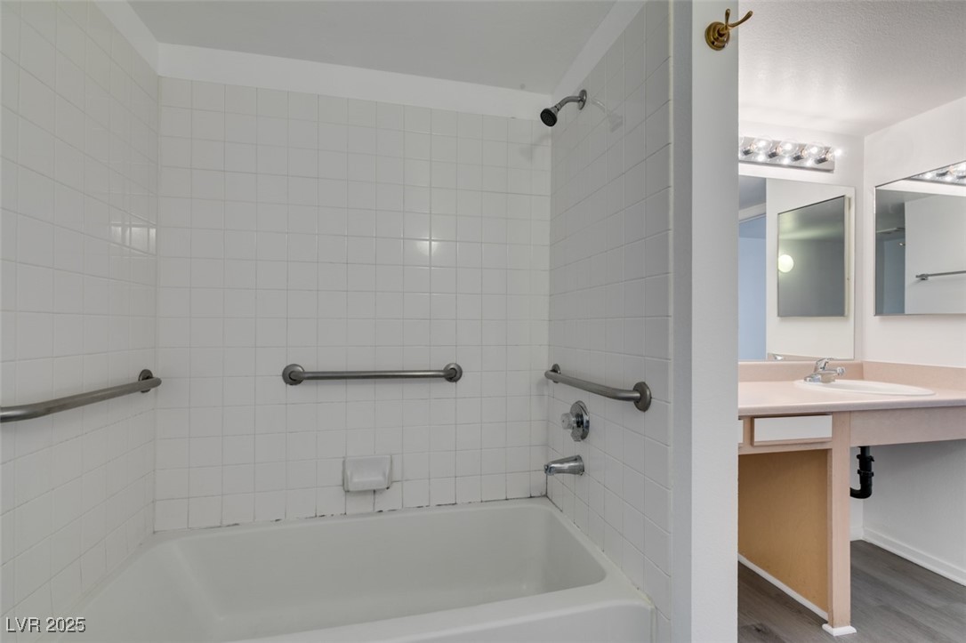 2300 East Silverado Ranch Boulevard 1070 Property Photo 38