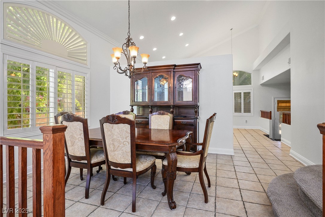 511 Beaconwood Street Property Photo 8