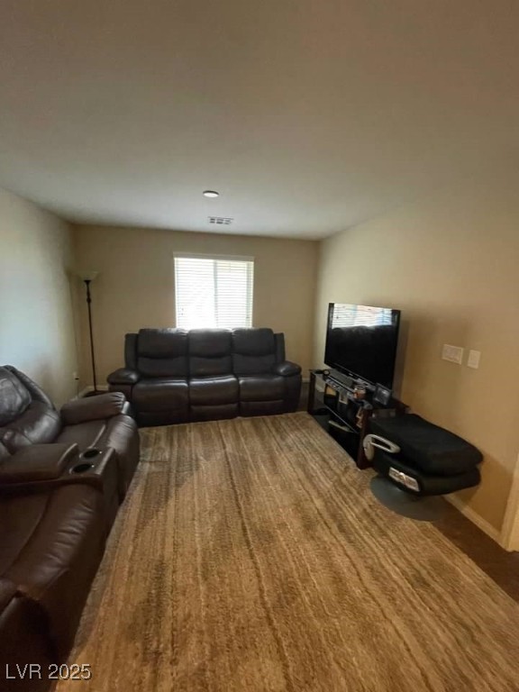 2409 West Gilmore Avenue Property Photo 13