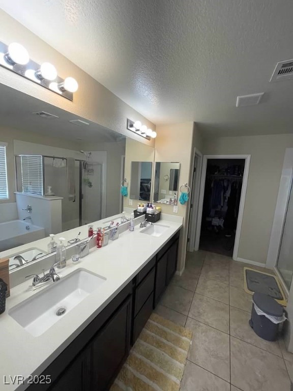 2409 West Gilmore Avenue Property Photo 22
