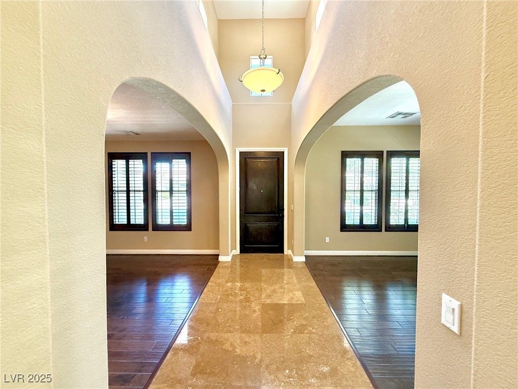 585 Via Alhambra Property Photo 2
