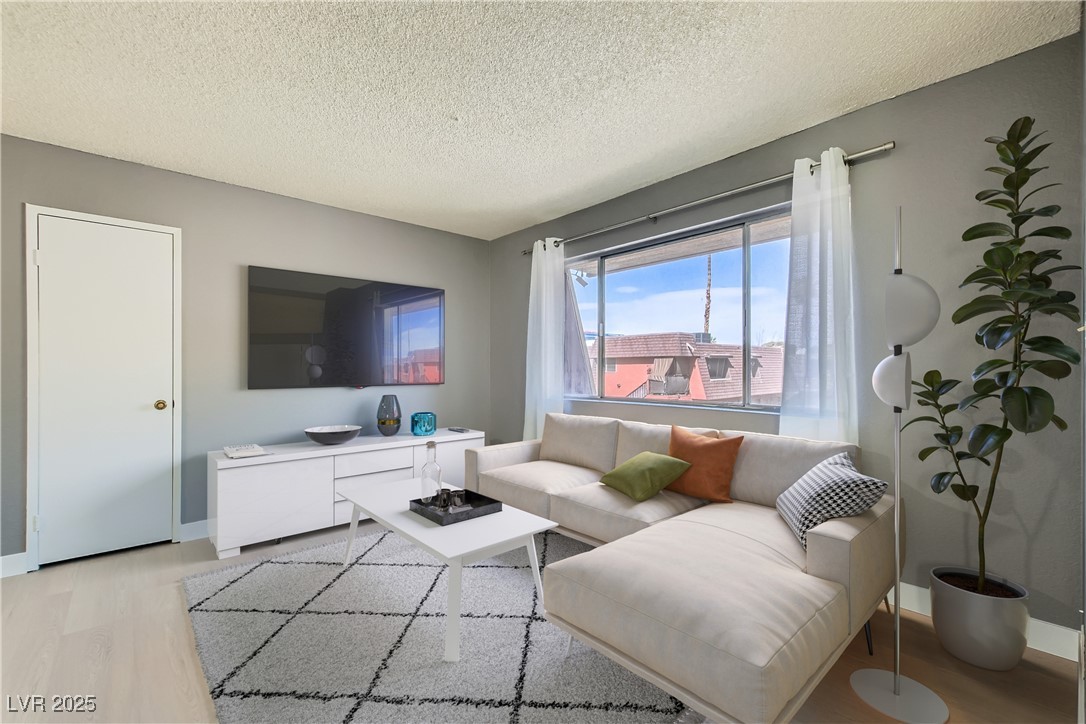 4683 Monterey Circle 4 Property Photo 5