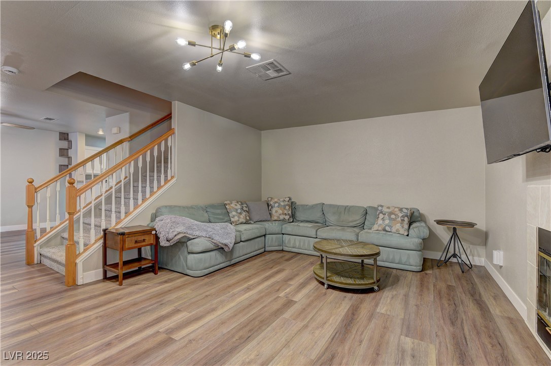 278 Star Cluster Circle Property Photo 9