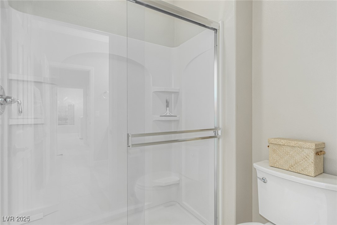 1304 Fantastic Court Property Photo 38