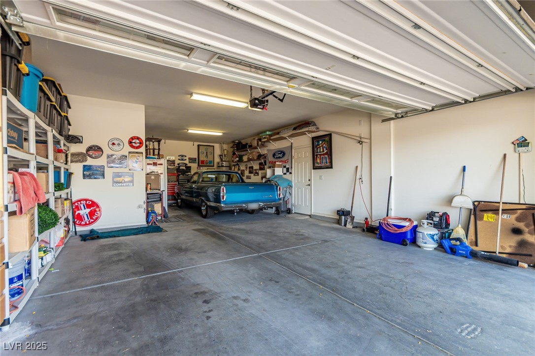 1304 Fantastic Court Property Photo 40