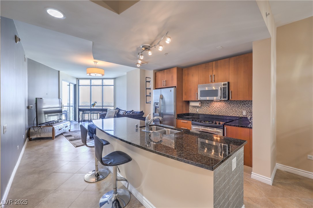 200 West Sahara Avenue 2210 Property Photo 16