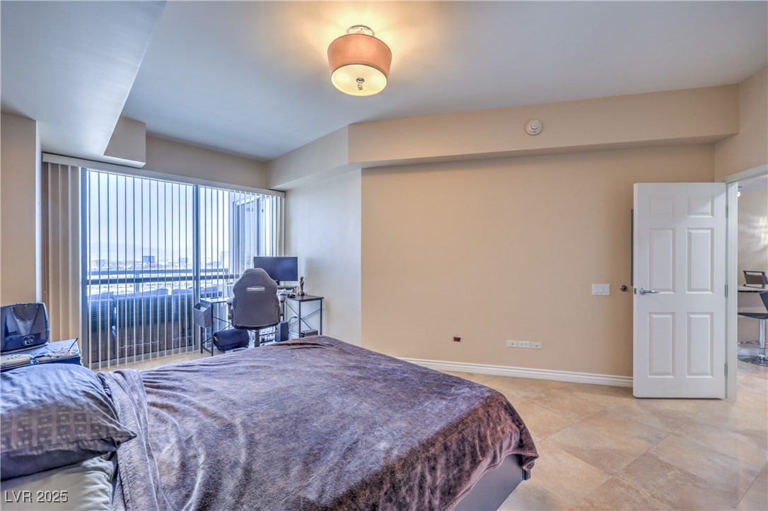 200 West Sahara Avenue 2210 Property Photo 23