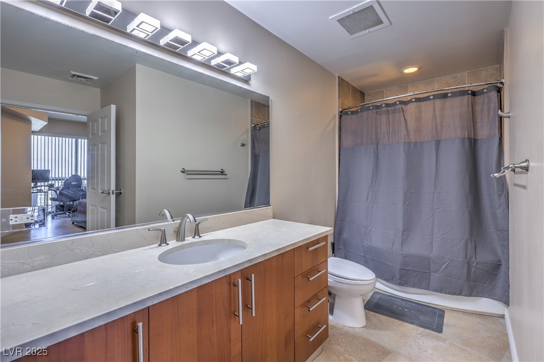 200 West Sahara Avenue 2210 Property Photo 25
