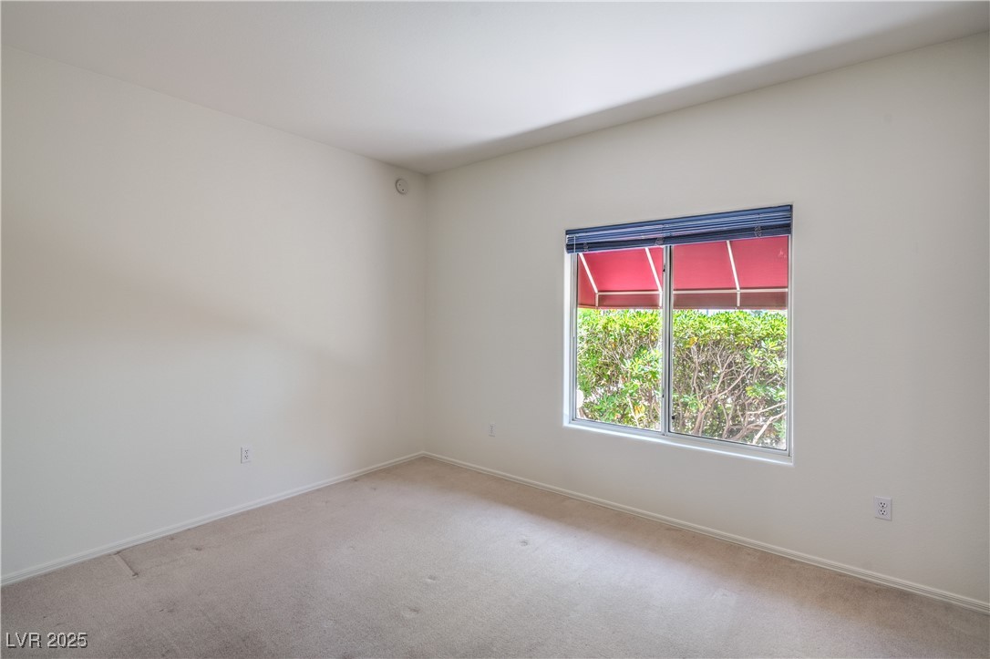 2413 Rockford Street Property Photo 16