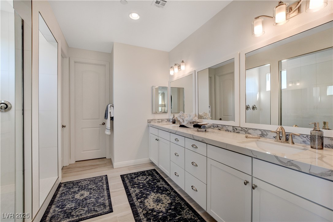 1075 North Water Street Property Photo 45
