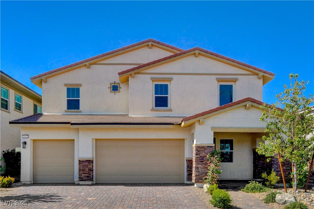 2693296 Property Photo 1