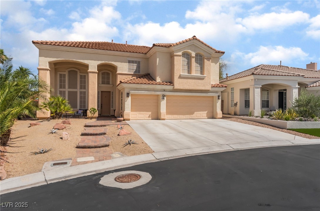 8605 Trianon Lane Property Photo 3
