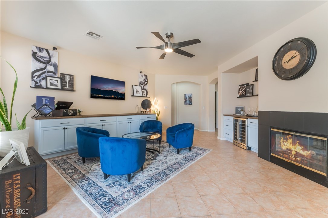 8605 Trianon Lane Property Photo 10