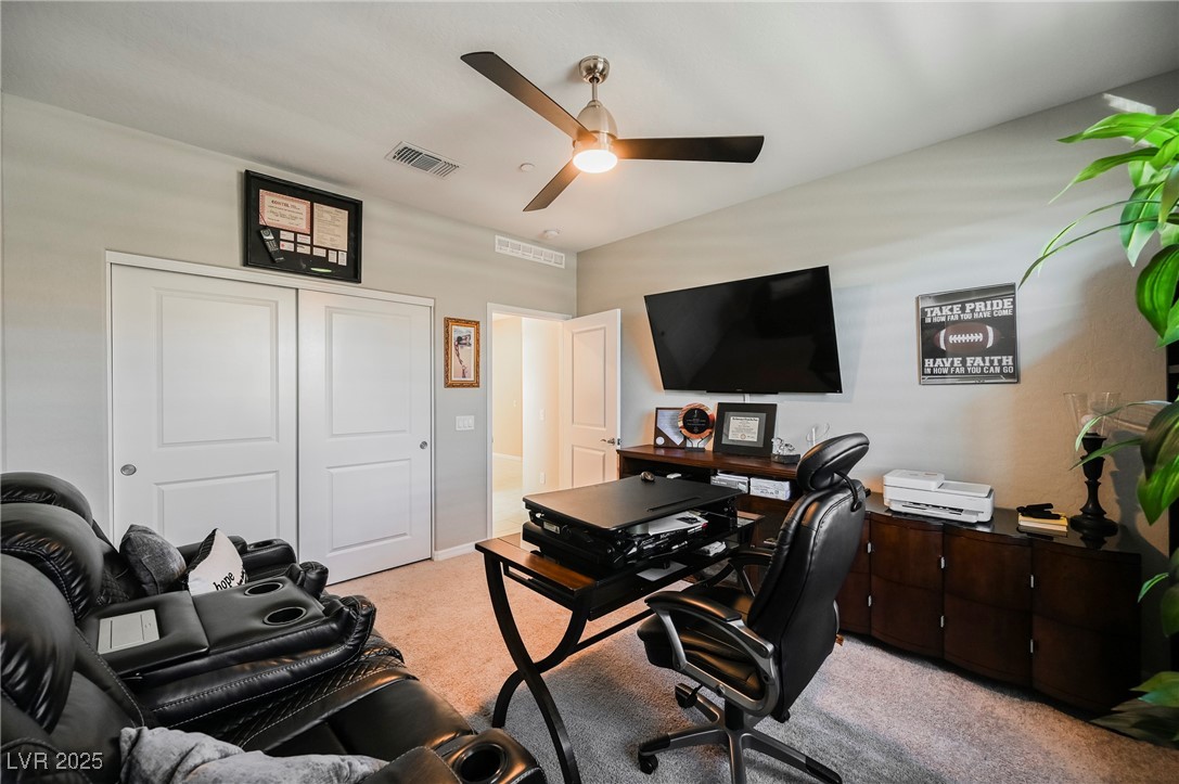 23 Cliffwater Street Property Photo 37