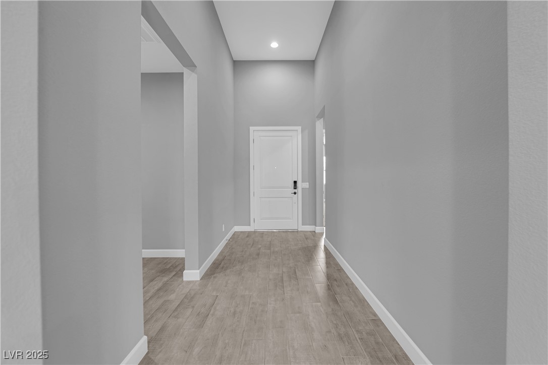 851 Klamath Springs Street Property Photo 8