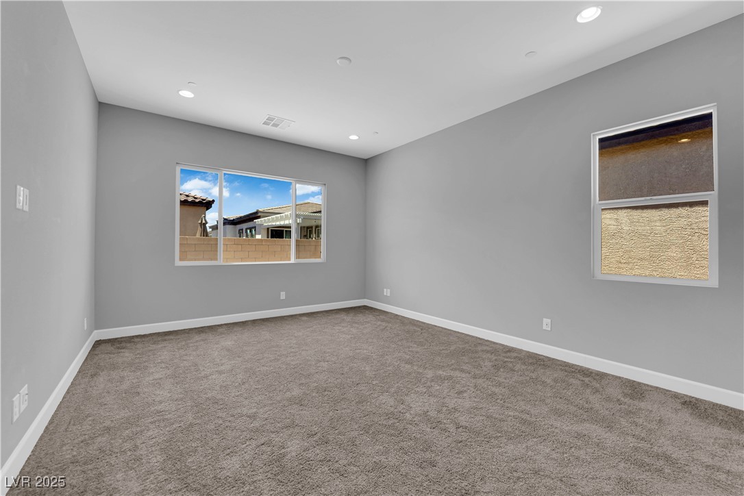 851 Klamath Springs Street Property Photo 27